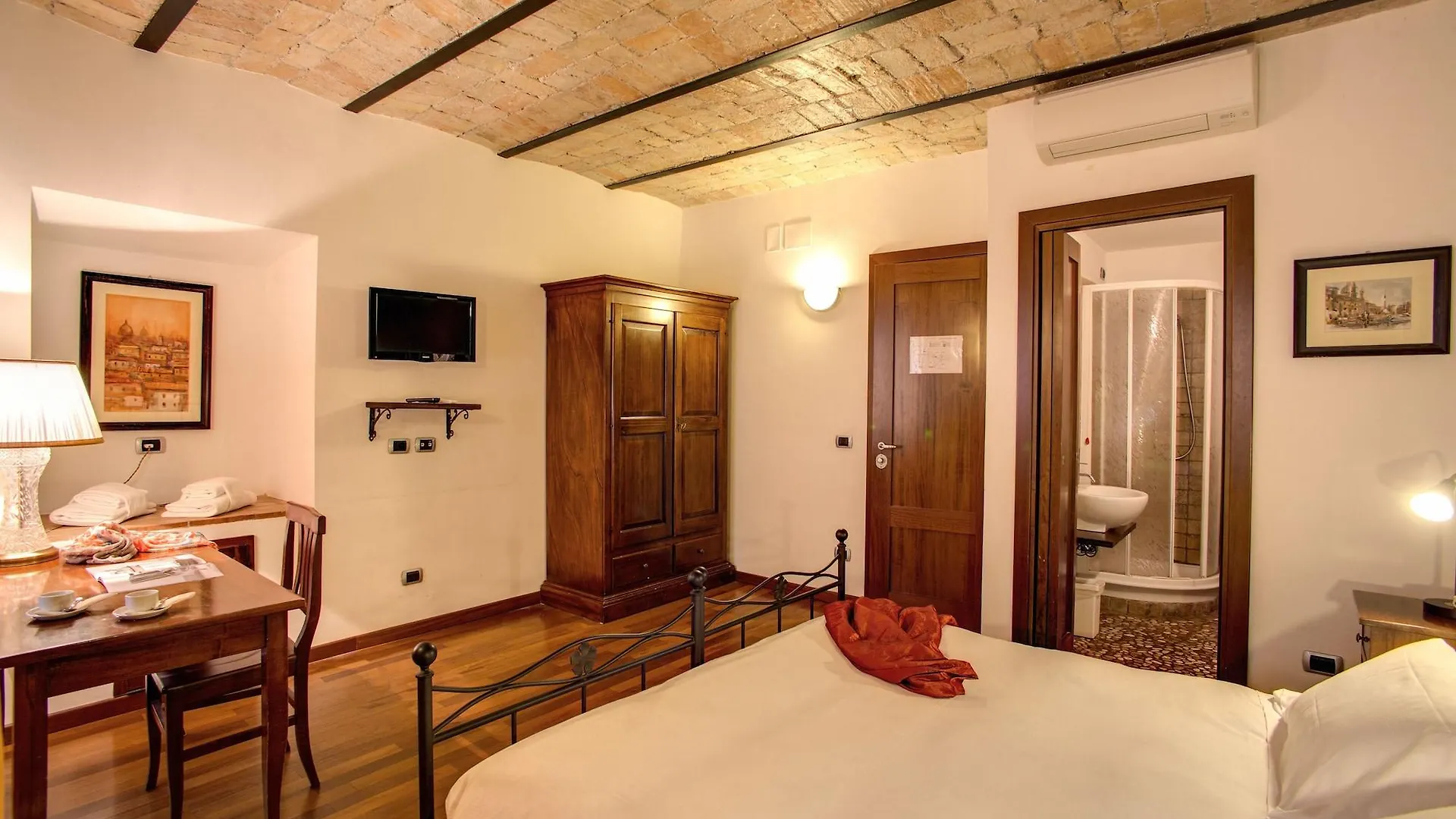 Hotel Residenza Domizia à Rome Maison d'hôtes