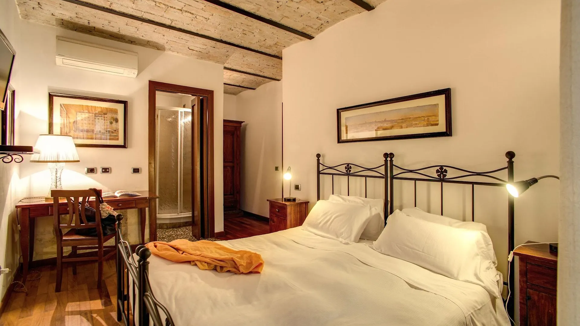 Residenza Domizia Hotel Rome Italy